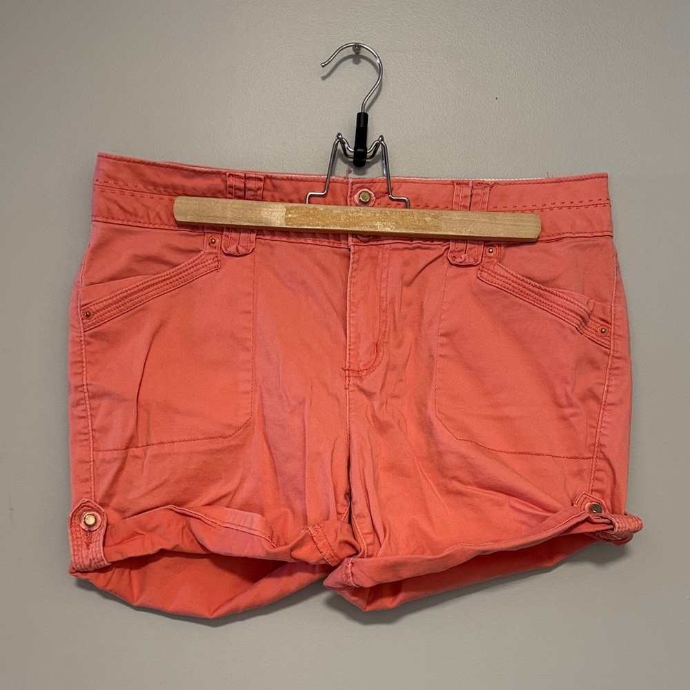 one 5 one Women's Vibrant Coral Cargo Shorts